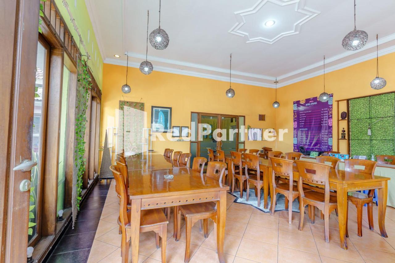 Nafisa Homestay Syariah Near Jatim Park 3 Batu Malang Bagian luar foto