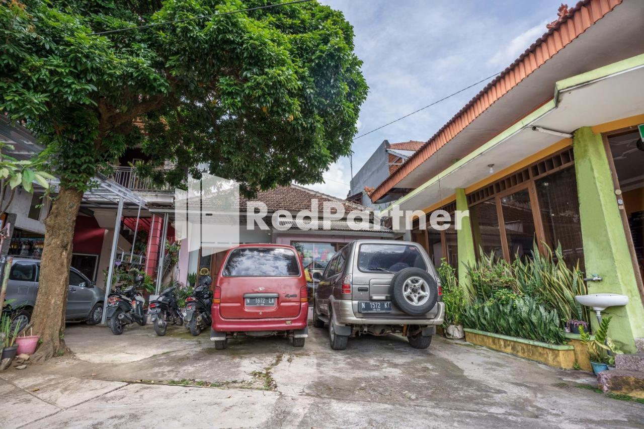 Nafisa Homestay Syariah Near Jatim Park 3 Batu Malang Bagian luar foto