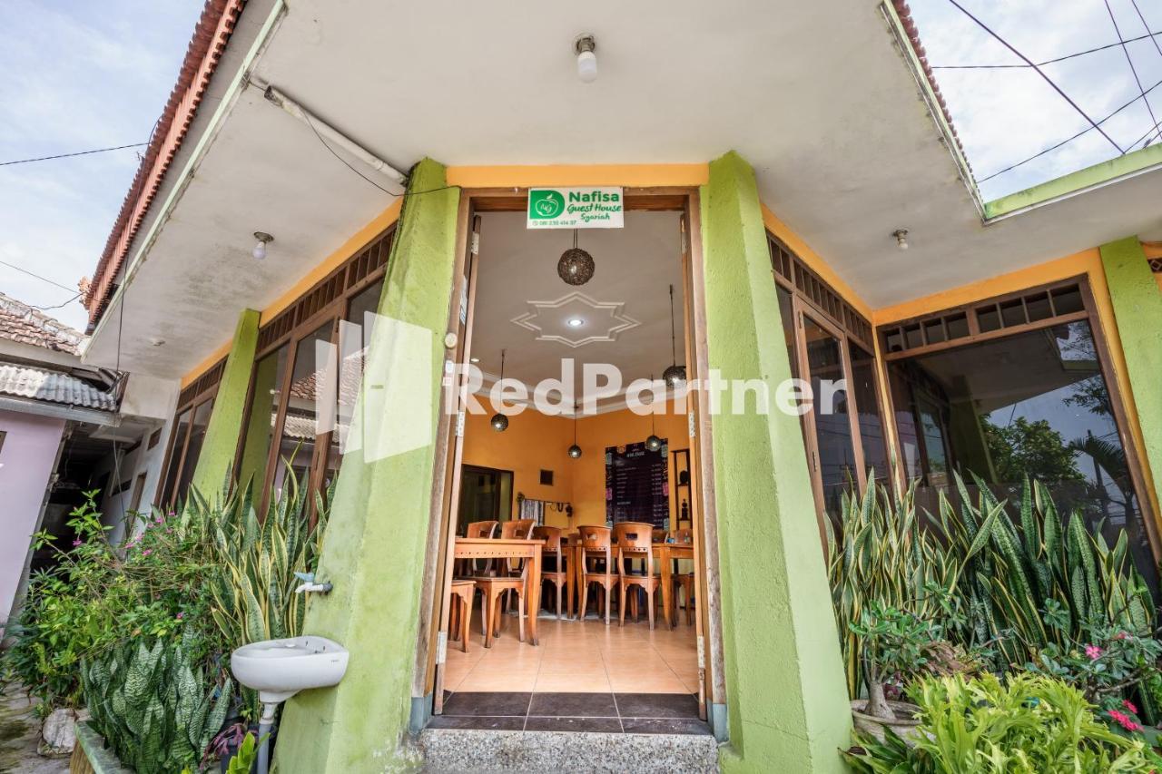 Nafisa Homestay Syariah Near Jatim Park 3 Batu Malang Bagian luar foto